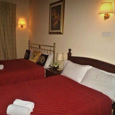 Emel Boutique Hotel Negombo Luaran gambar