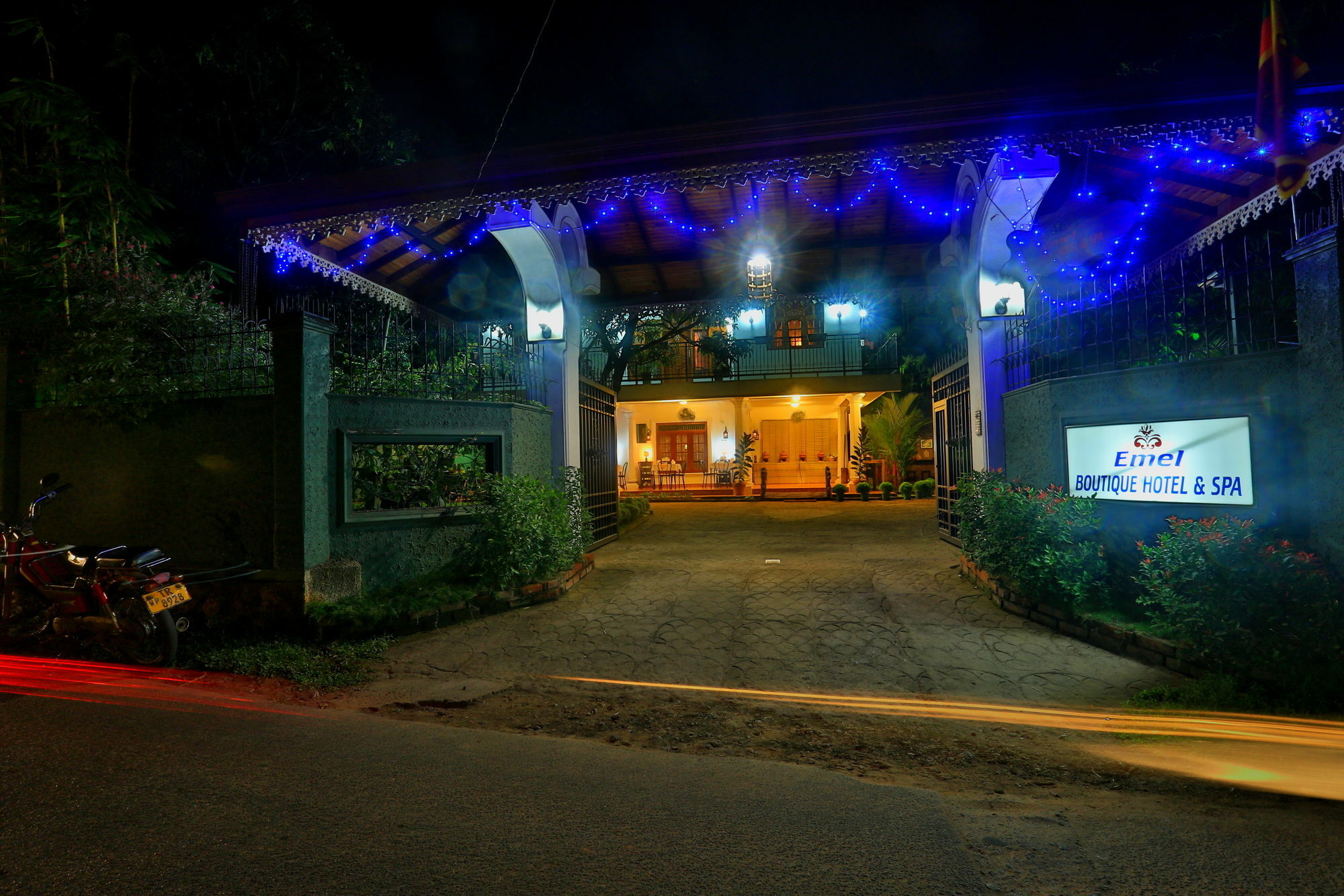 Emel Boutique Hotel Negombo Luaran gambar