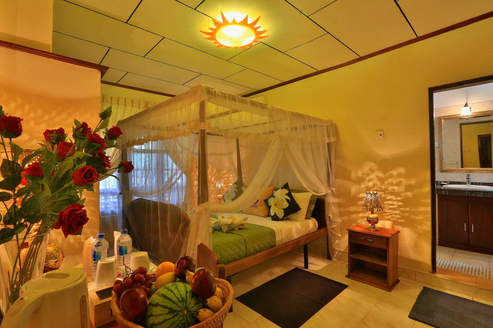 Emel Boutique Hotel Negombo Luaran gambar